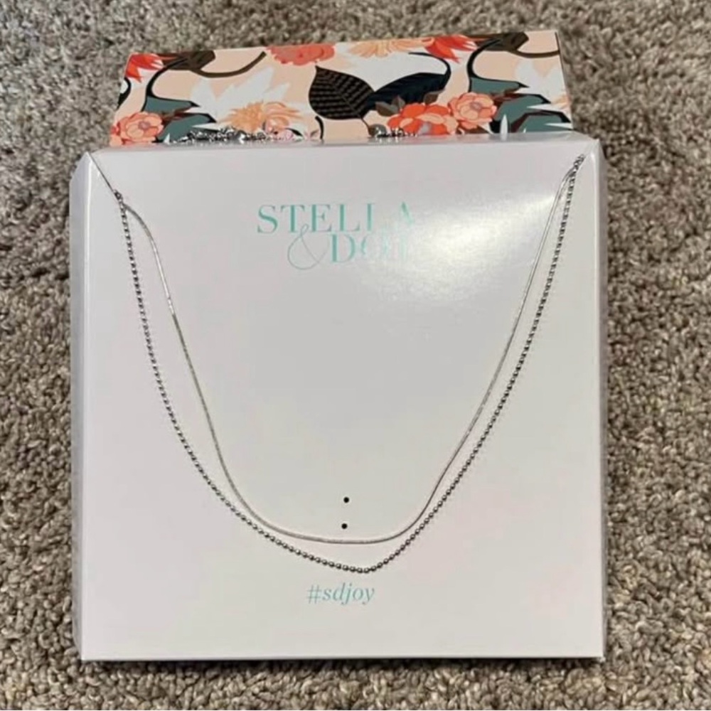 Stella & Dot Essential layering chain necklace